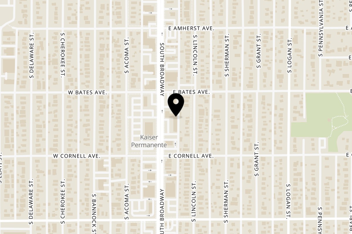 Map showing the location of Blazing Bird Nashville Hot Chicken Englewood on 2950 S Broadway b in Englewood